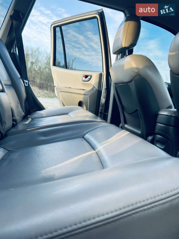 Внедорожник / Кроссовер Hyundai Santa FE 2005 в Львове