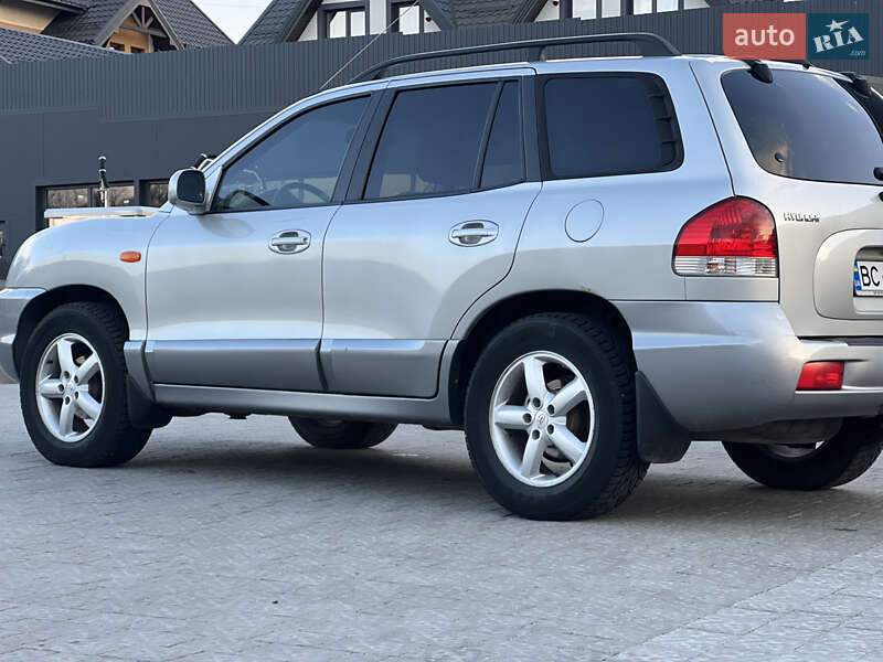Внедорожник / Кроссовер Hyundai Santa FE 2005 в Львове