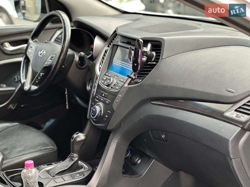 Позашляховик / Кросовер Hyundai Santa FE 2012 в Одесі