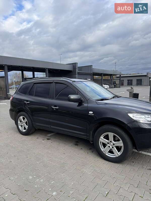 Внедорожник / Кроссовер Hyundai Santa FE 2008 в Киеве