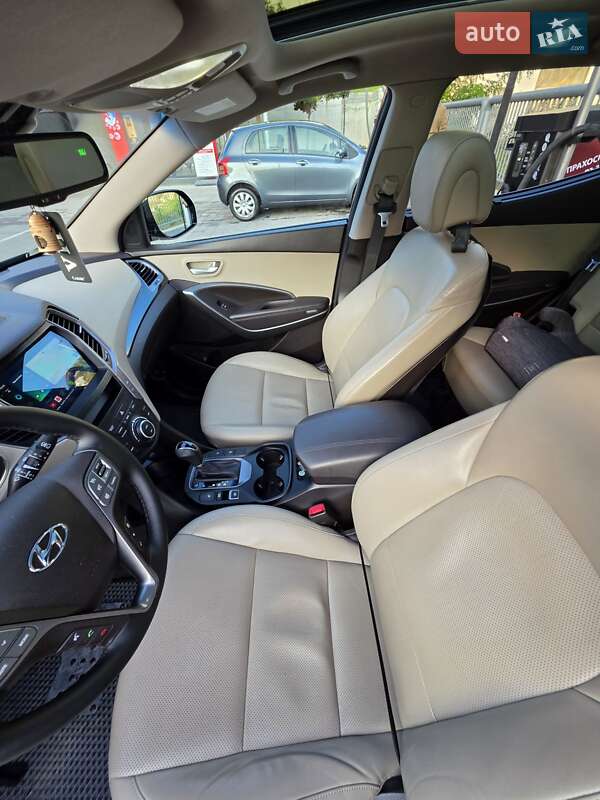 Внедорожник / Кроссовер Hyundai Santa FE 2015 в Одессе фото 16 Внедорожник / Кроссовер Hyundai Santa FE 2015 в Одессе