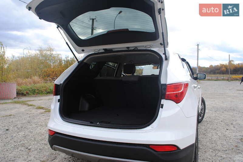 Внедорожник / Кроссовер Hyundai Santa FE 2015 в Дрогобыче фото 16 Внедорожник / Кроссовер Hyundai Santa FE 2015 в Дрогобыче