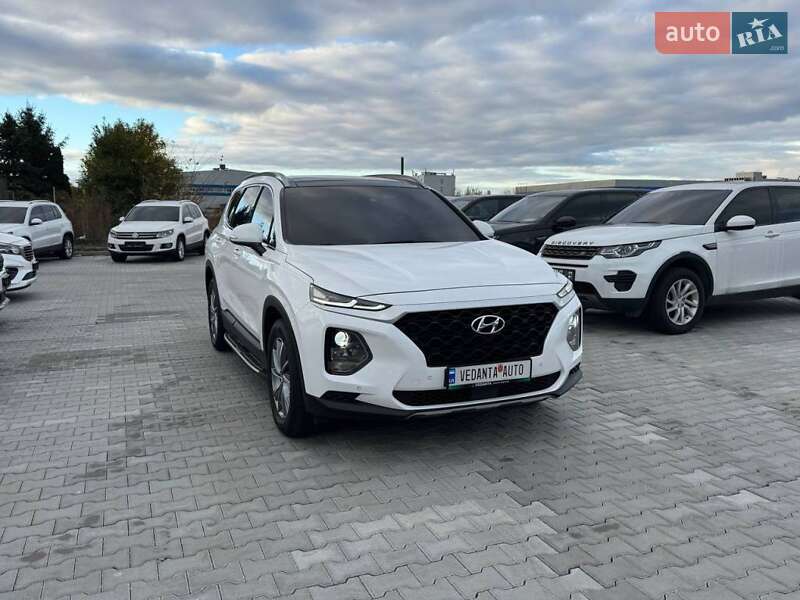 Внедорожник / Кроссовер Hyundai Santa FE 2019 в Киеве