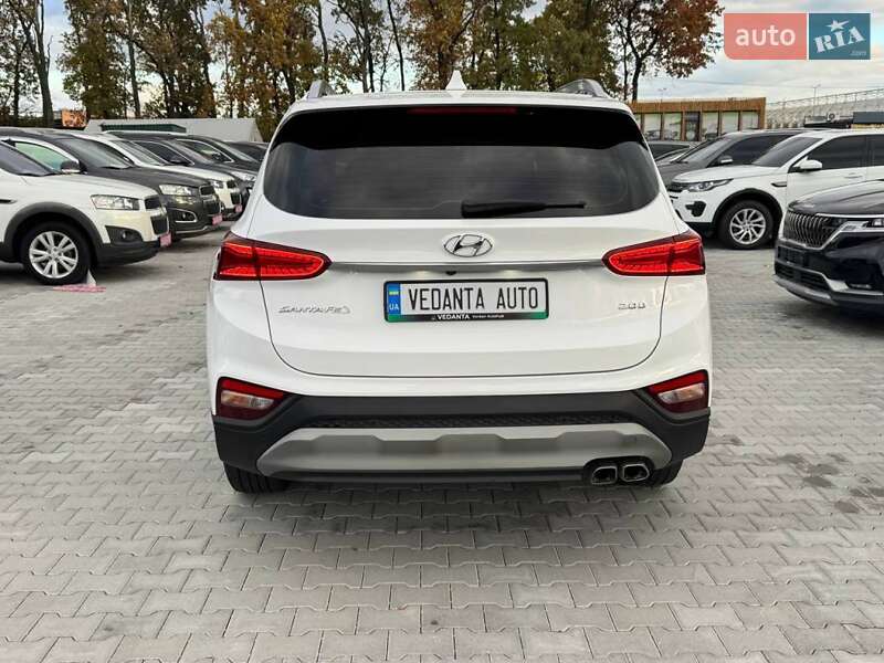 Внедорожник / Кроссовер Hyundai Santa FE 2019 в Киеве