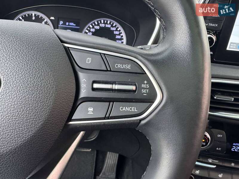 Внедорожник / Кроссовер Hyundai Santa FE 2019 в Киеве