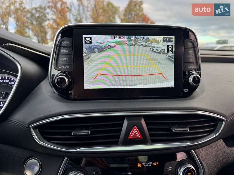 Внедорожник / Кроссовер Hyundai Santa FE 2019 в Киеве