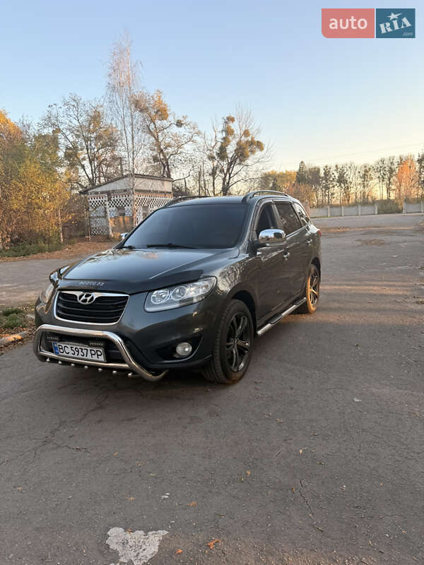 Позашляховик / Кросовер Hyundai Santa FE 2011 в Львові
