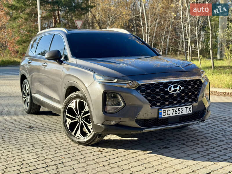 Внедорожник / Кроссовер Hyundai Santa FE 2018 в Новояворовске фото 10 Внедорожник / Кроссовер Hyundai Santa FE 2018 в Новояворовске