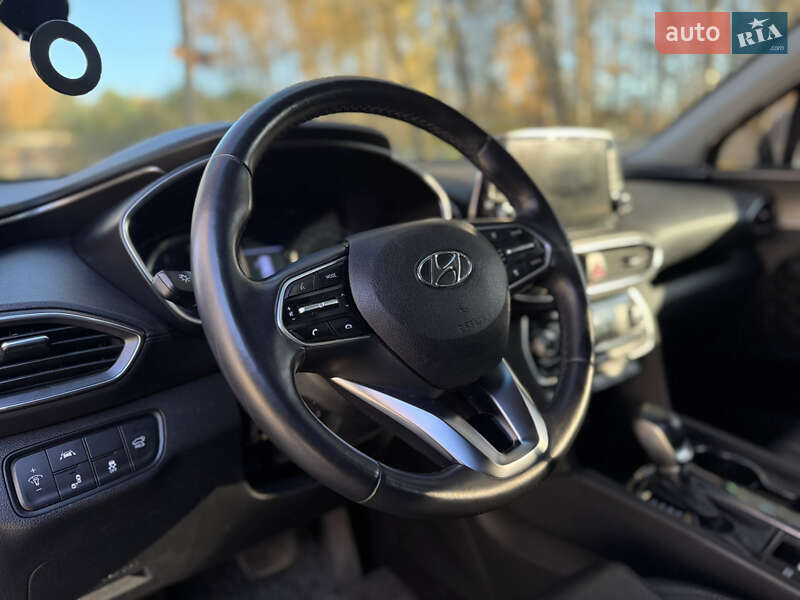 Внедорожник / Кроссовер Hyundai Santa FE 2018 в Новояворовске фото 22 Внедорожник / Кроссовер Hyundai Santa FE 2018 в Новояворовске
