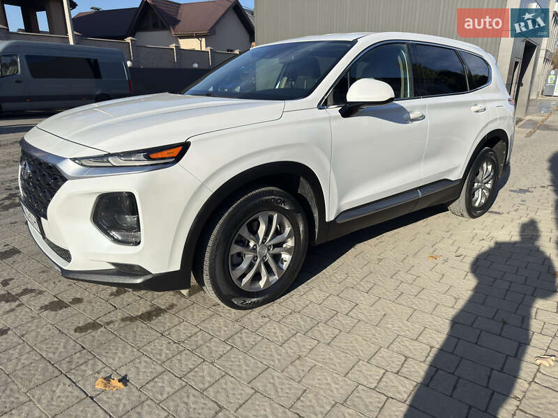 Позашляховик / Кросовер Hyundai Santa FE 2018 в Івано-Франківську