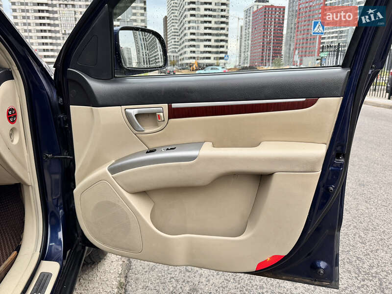 Внедорожник / Кроссовер Hyundai Santa FE 2007 в Киеве фото 15 Внедорожник / Кроссовер Hyundai Santa FE 2007 в Киеве