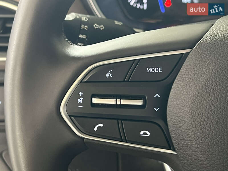 Внедорожник / Кроссовер Hyundai Santa FE 2018 в Одессе