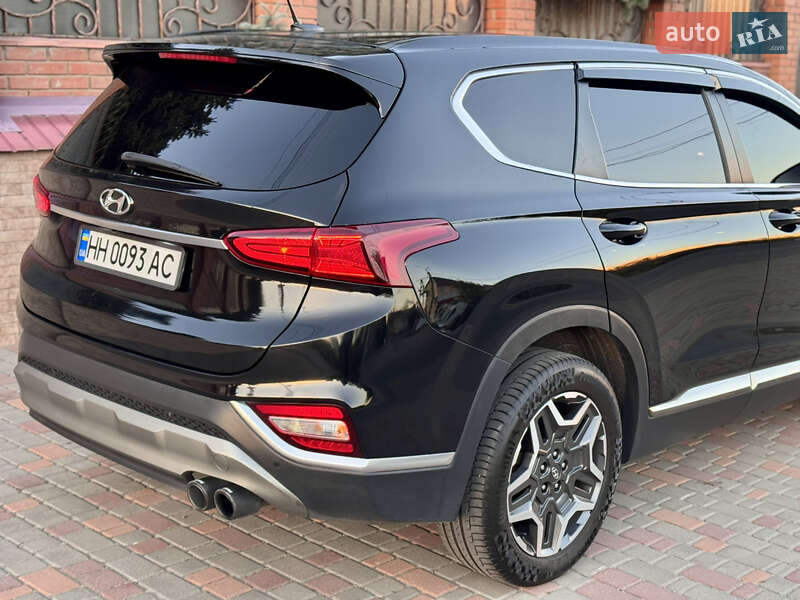 Позашляховик / Кросовер Hyundai Santa FE 2019 в Одесі