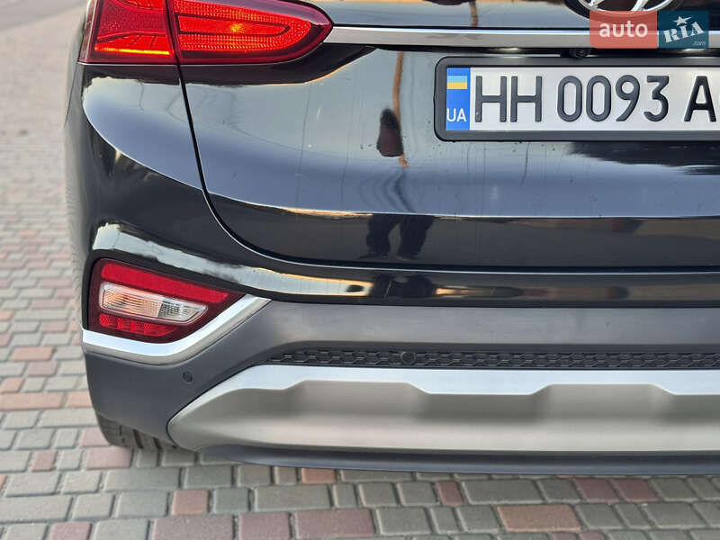 Позашляховик / Кросовер Hyundai Santa FE 2019 в Одесі