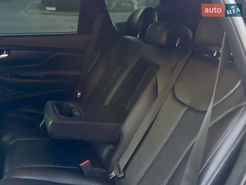 Позашляховик / Кросовер Hyundai Santa FE 2019 в Одесі
