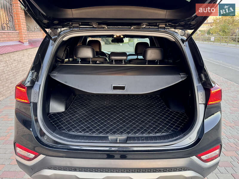Позашляховик / Кросовер Hyundai Santa FE 2019 в Одесі