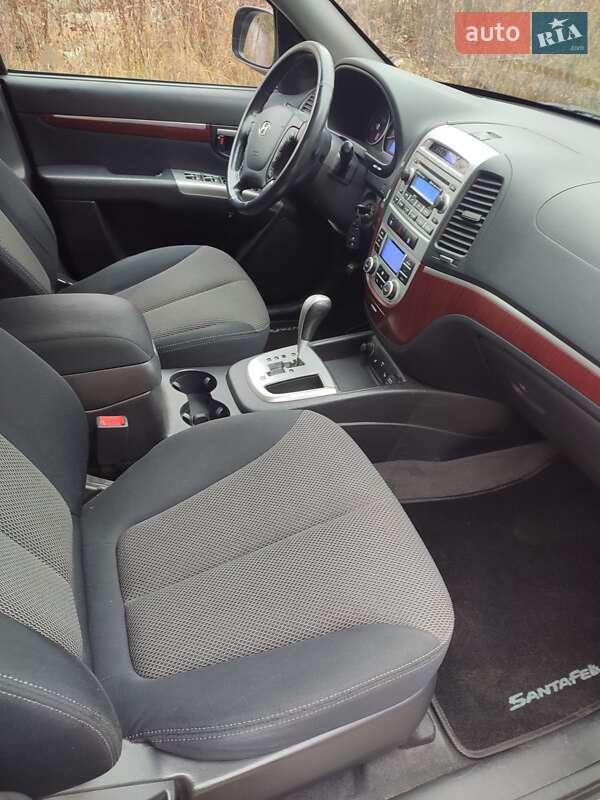 Позашляховик / Кросовер Hyundai Santa FE 2008 в Прилуках фото 14 Позашляховик / Кросовер Hyundai Santa FE 2008 в Прилуках