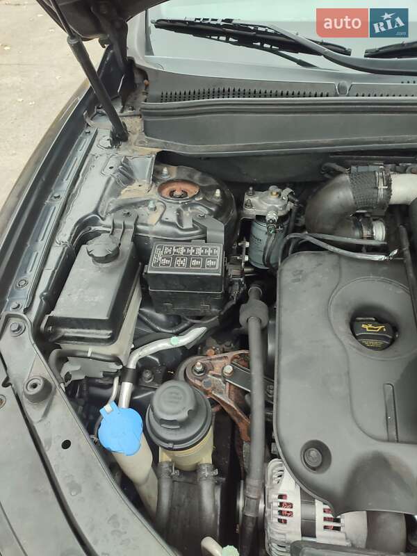 Позашляховик / Кросовер Hyundai Santa FE 2008 в Прилуках фото 26 Позашляховик / Кросовер Hyundai Santa FE 2008 в Прилуках