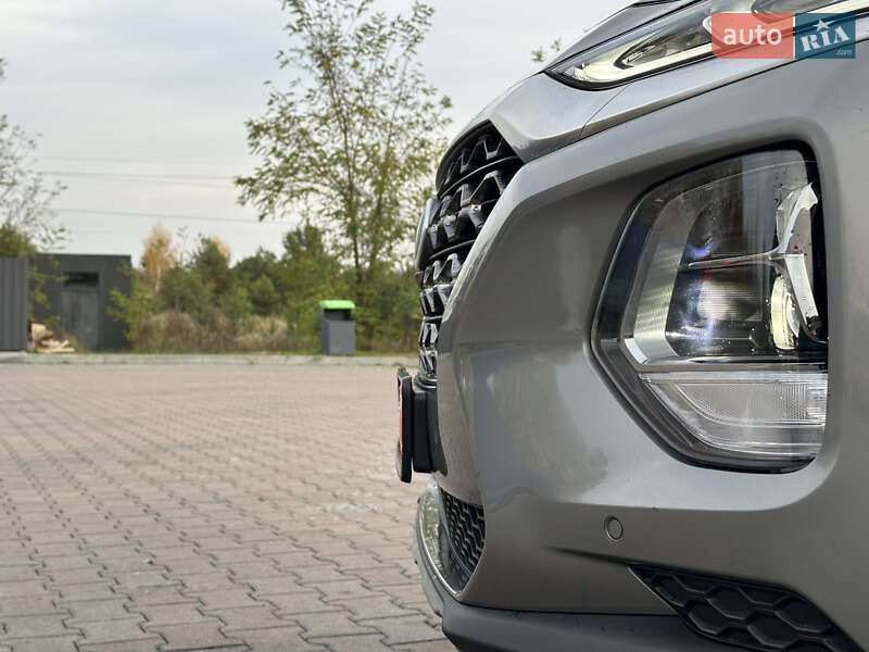 Внедорожник / Кроссовер Hyundai Santa FE 2018 в Броварах