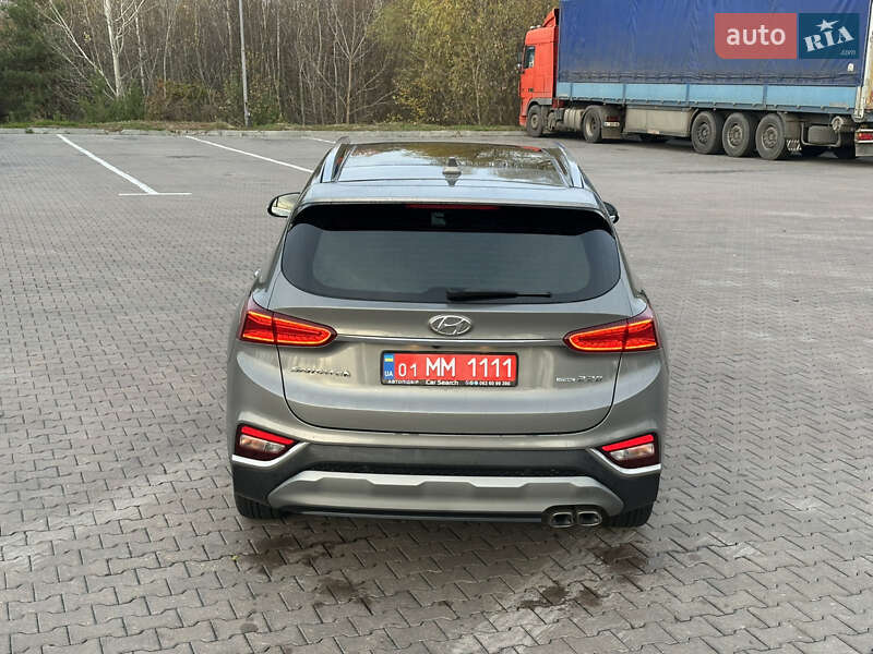 Внедорожник / Кроссовер Hyundai Santa FE 2018 в Броварах