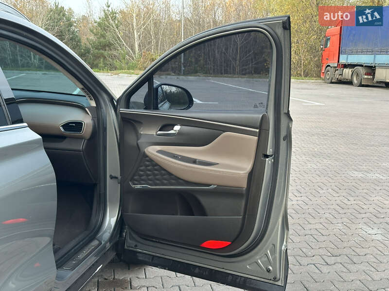 Внедорожник / Кроссовер Hyundai Santa FE 2018 в Броварах