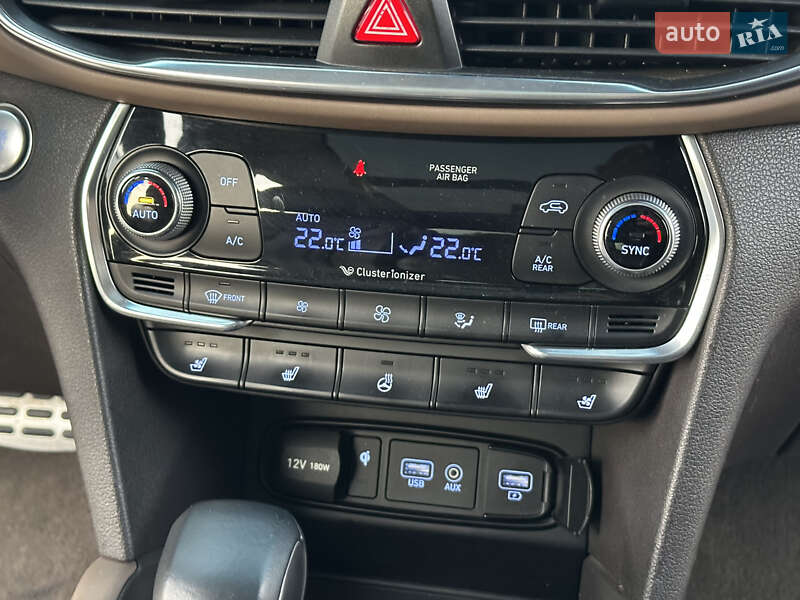 Внедорожник / Кроссовер Hyundai Santa FE 2018 в Броварах