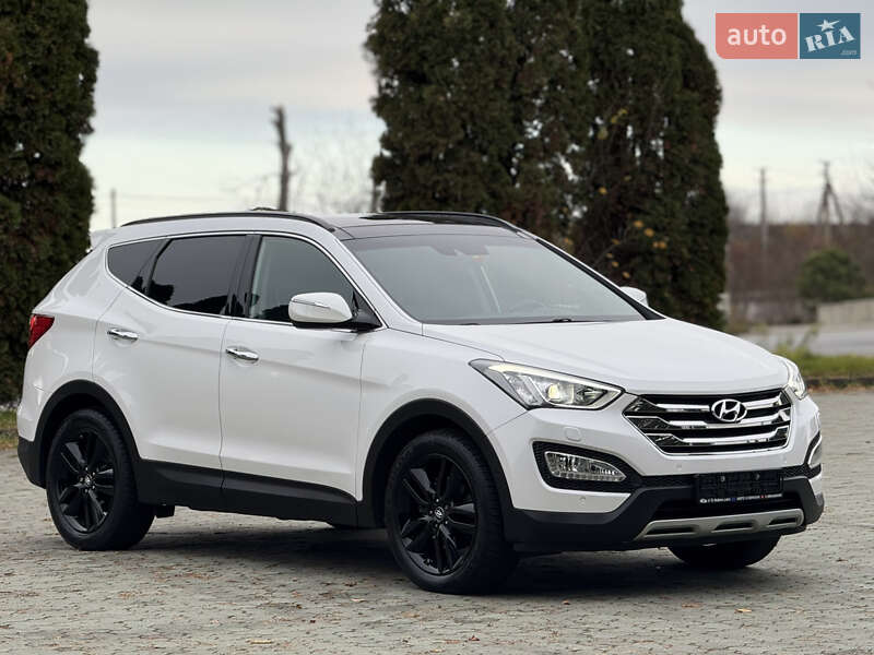Внедорожник / Кроссовер Hyundai Santa FE 2014 в Дубно