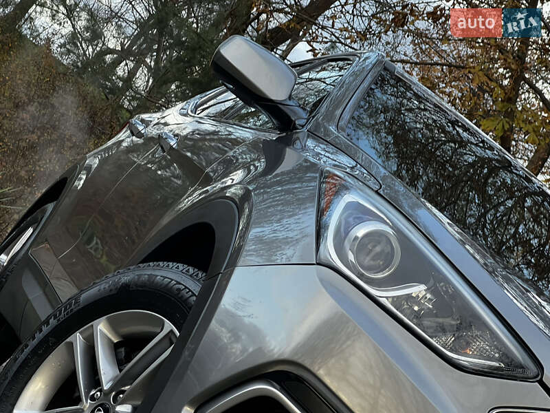 Внедорожник / Кроссовер Hyundai Santa FE 2016 в Дрогобыче