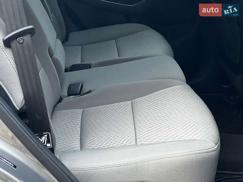 Внедорожник / Кроссовер Hyundai Santa FE 2016 в Дрогобыче