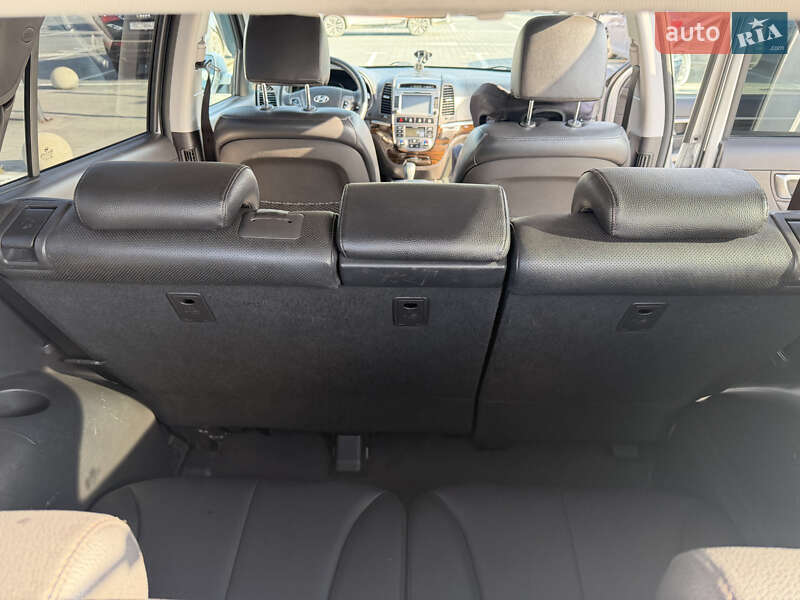 Внедорожник / Кроссовер Hyundai Santa FE 2012 в Львове