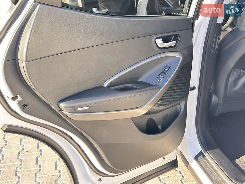 Внедорожник / Кроссовер Hyundai Santa FE 2016 в Тернополе фото 40 Внедорожник / Кроссовер Hyundai Santa FE 2016 в Тернополе