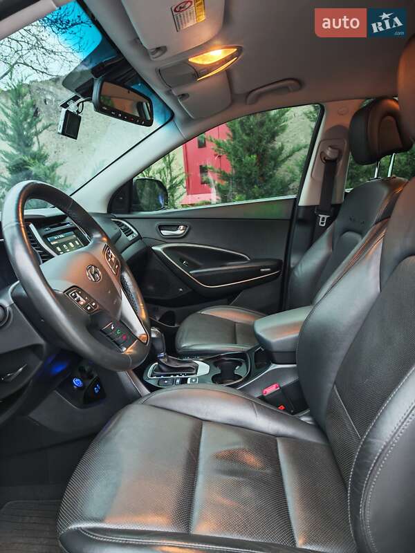 Внедорожник / Кроссовер Hyundai Santa FE 2016 в Могилев-Подольске фото 52 Внедорожник / Кроссовер Hyundai Santa FE 2016 в Могилев-Подольске