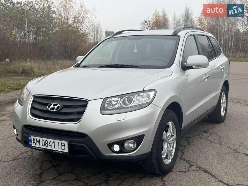 Внедорожник / Кроссовер Hyundai Santa FE 2011 в Бердичеве фото 3 Внедорожник / Кроссовер Hyundai Santa FE 2011 в Бердичеве