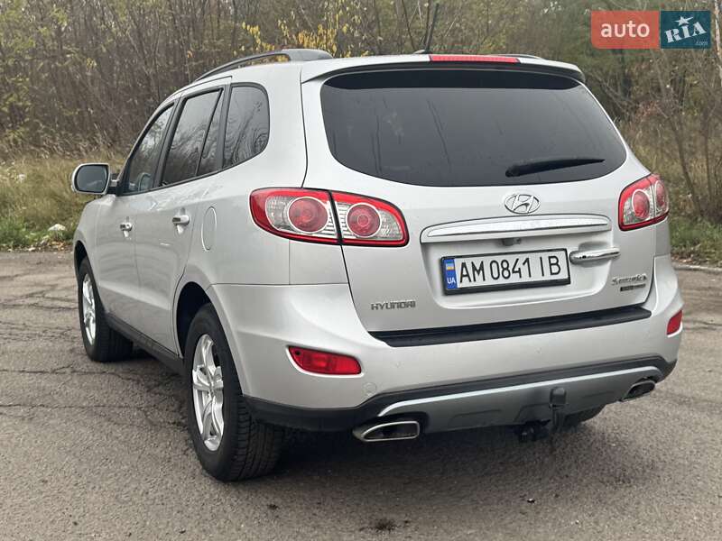 Внедорожник / Кроссовер Hyundai Santa FE 2011 в Бердичеве фото 9 Внедорожник / Кроссовер Hyundai Santa FE 2011 в Бердичеве