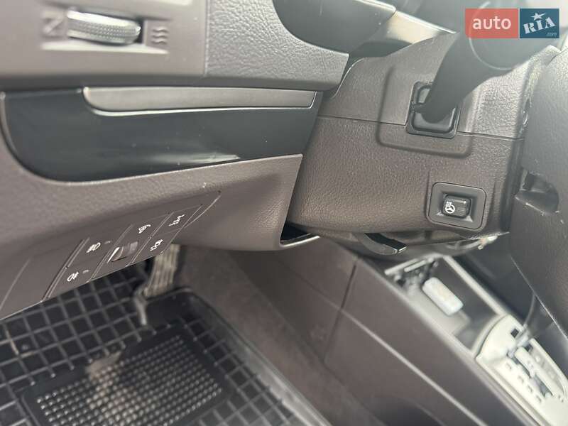 Внедорожник / Кроссовер Hyundai Santa FE 2011 в Бердичеве фото 16 Внедорожник / Кроссовер Hyundai Santa FE 2011 в Бердичеве