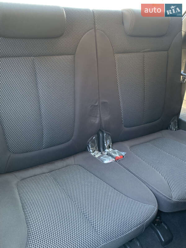 Позашляховик / Кросовер Hyundai Santa FE 2011 в Калуші