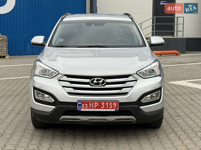 Позашляховик / Кросовер Hyundai Santa FE 2014 в Рівному
