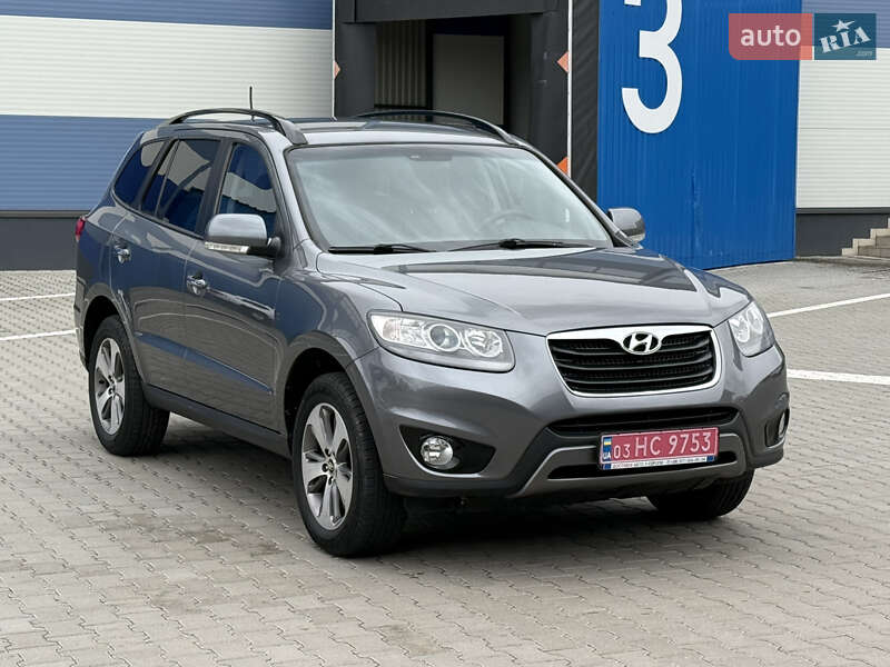 Внедорожник / Кроссовер Hyundai Santa FE 2012 в Ровно
