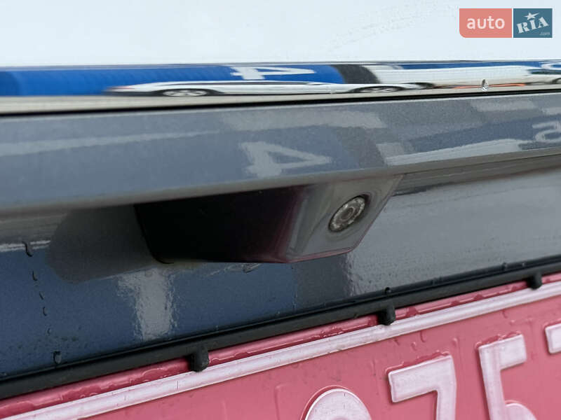 Внедорожник / Кроссовер Hyundai Santa FE 2012 в Ровно