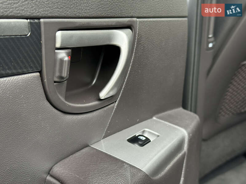 Внедорожник / Кроссовер Hyundai Santa FE 2012 в Ровно