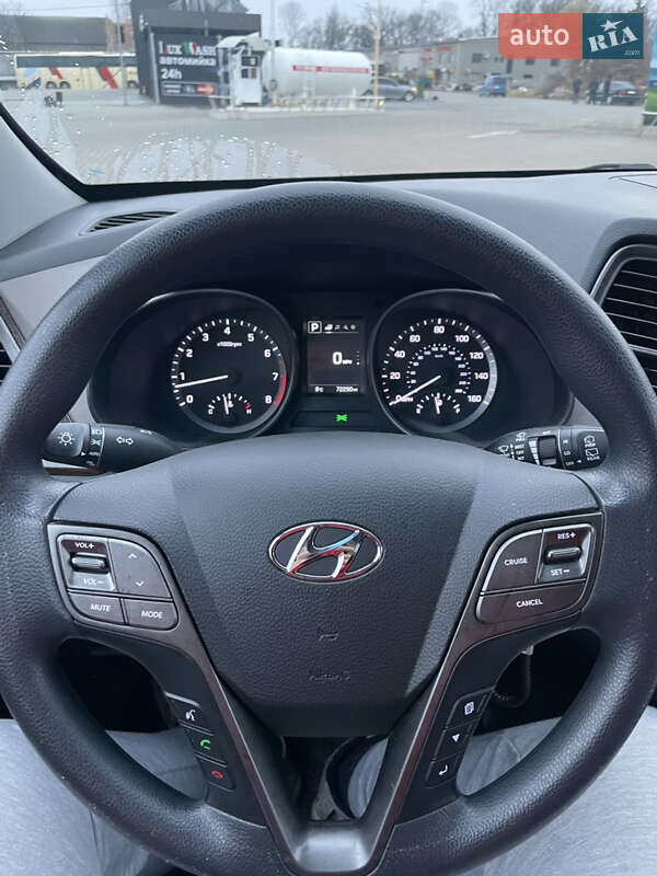Внедорожник / Кроссовер Hyundai Santa FE 2016 в Коломые фото 10 Внедорожник / Кроссовер Hyundai Santa FE 2016 в Коломые