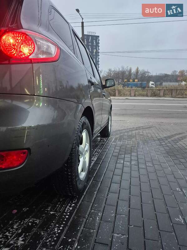 Внедорожник / Кроссовер Hyundai Santa FE 2006 в Кропивницком фото 10 Внедорожник / Кроссовер Hyundai Santa FE 2006 в Кропивницком