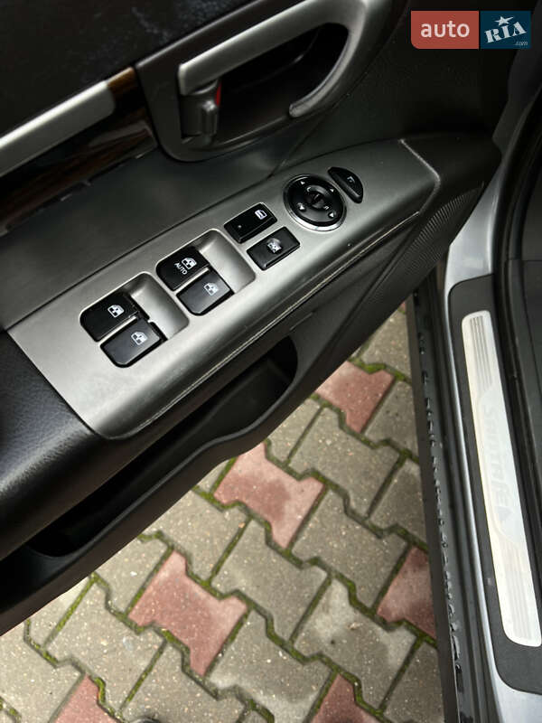 Внедорожник / Кроссовер Hyundai Santa FE 2012 в Одессе фото 17 Внедорожник / Кроссовер Hyundai Santa FE 2012 в Одессе