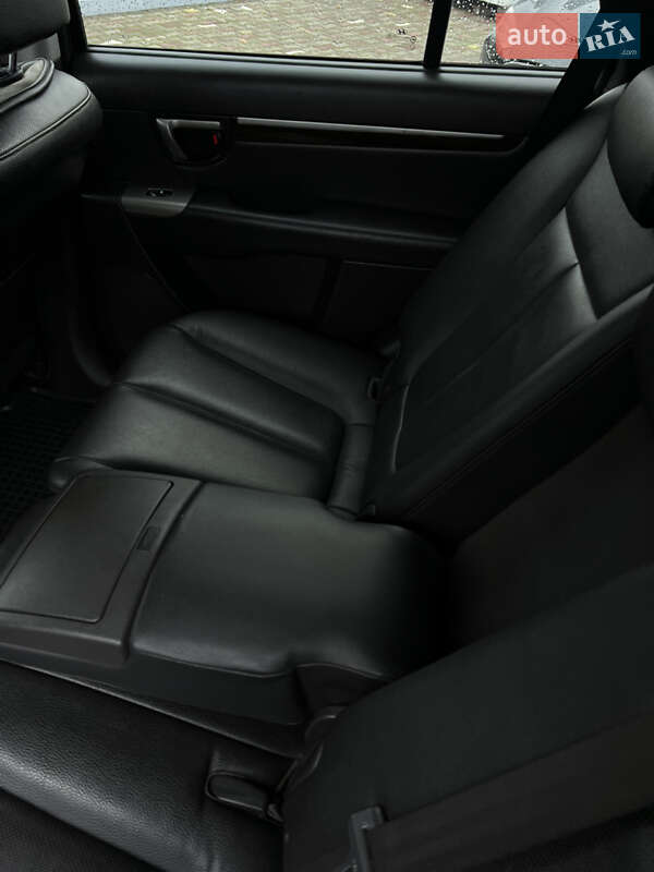 Внедорожник / Кроссовер Hyundai Santa FE 2012 в Одессе фото 24 Внедорожник / Кроссовер Hyundai Santa FE 2012 в Одессе