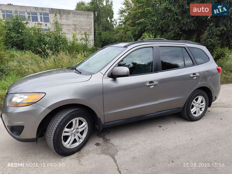 Позашляховик / Кросовер Hyundai Santa FE 2011 в Дрогобичі