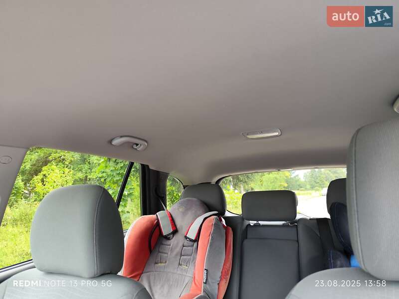 Позашляховик / Кросовер Hyundai Santa FE 2011 в Дрогобичі