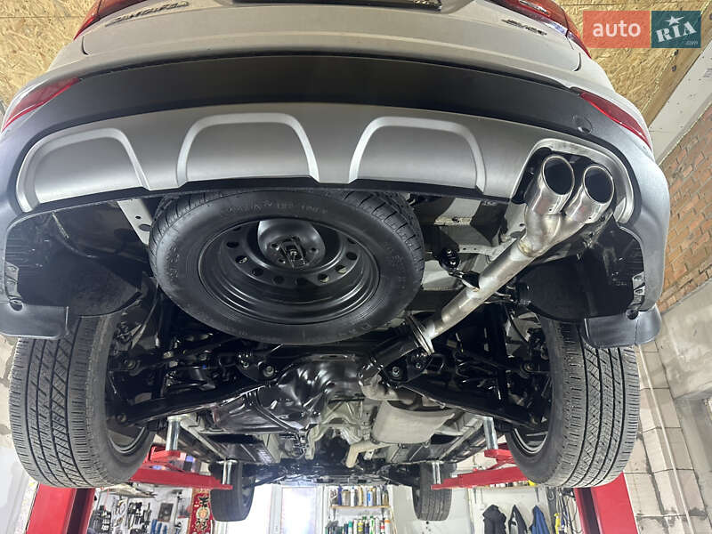 Внедорожник / Кроссовер Hyundai Santa FE 2014 в Фастове