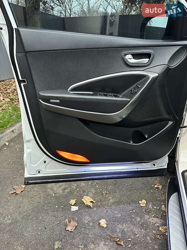 Внедорожник / Кроссовер Hyundai Santa FE 2014 в Фастове