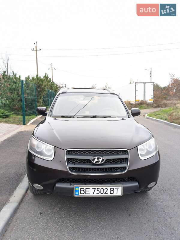 Внедорожник / Кроссовер Hyundai Santa FE 2008 в Николаеве