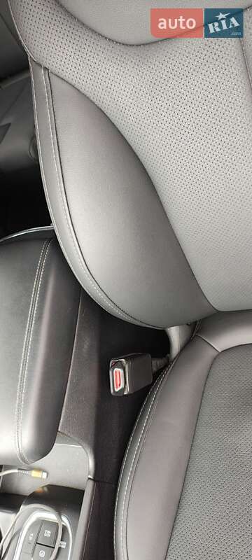 Позашляховик / Кросовер Hyundai Santa FE 2018 в Києві фото 37 Позашляховик / Кросовер Hyundai Santa FE 2018 в Києві